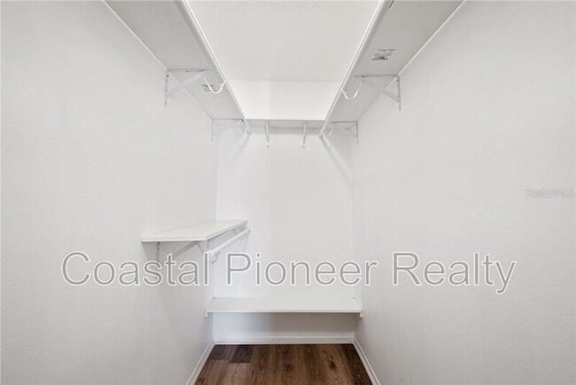 Building Photo - 4006 Angel Oak Ct