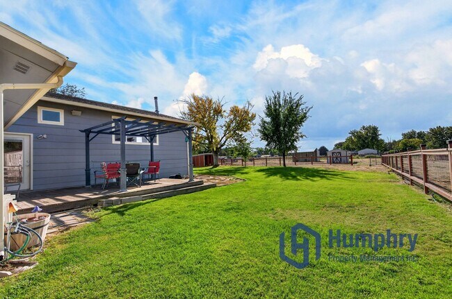 Building Photo - 13159 Ocotillo Dr