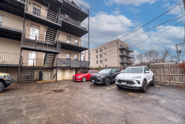 Building Photo - 6501 S Kimbark Ave