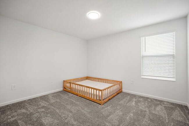 Building Photo - 4981 Worchester Dr