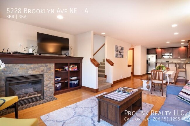 Building Photo - 5228 Brooklyn Ave NE