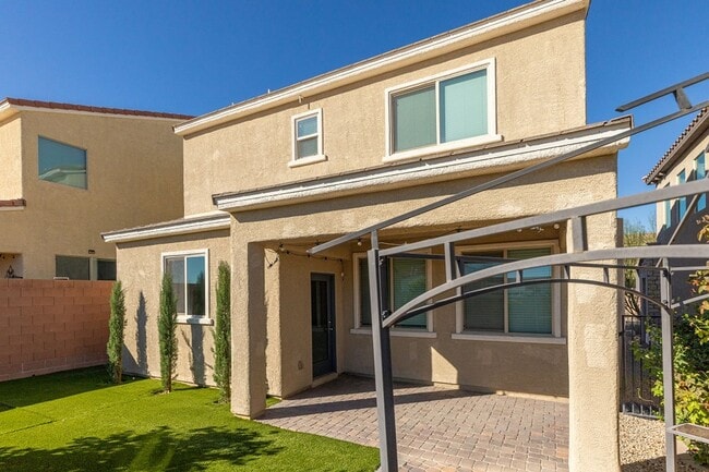 Building Photo - 6856 Pivot Point St