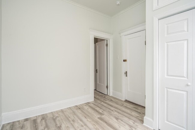 Building Photo - 311 64th St