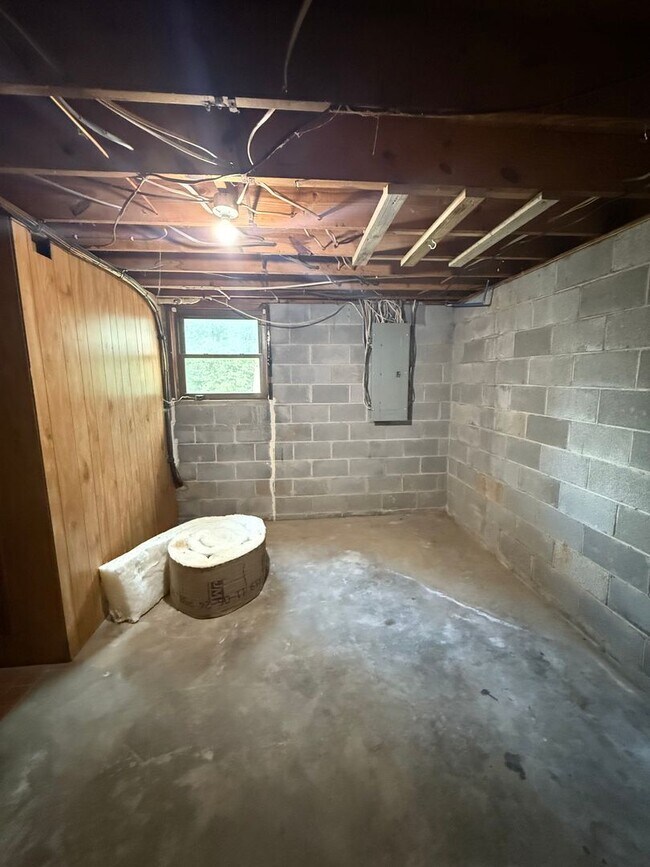Building Photo - 2157 Windy Cove Ln