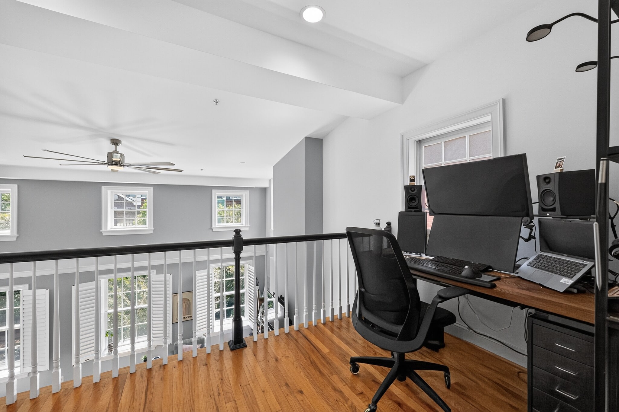 Building Photo - 933 M St NW