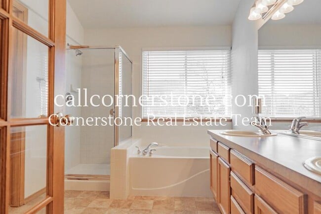 Building Photo - 4299 Brushridge Dr