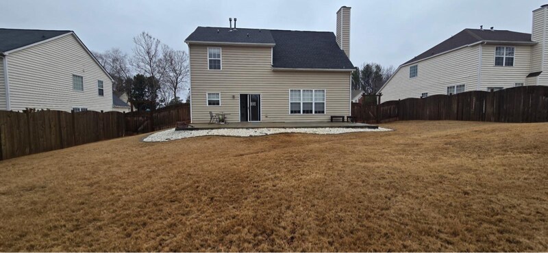 Building Photo - 1620 Valley Club Dr