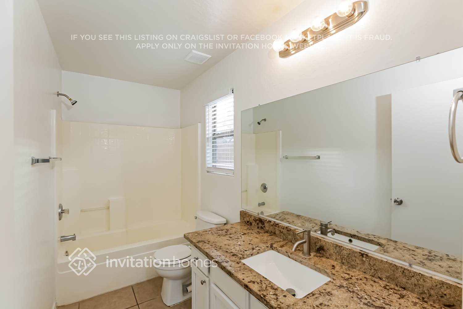 Building Photo - 10763 W Rio Vista Ln