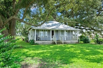 Building Photo - Coming in JUNE!