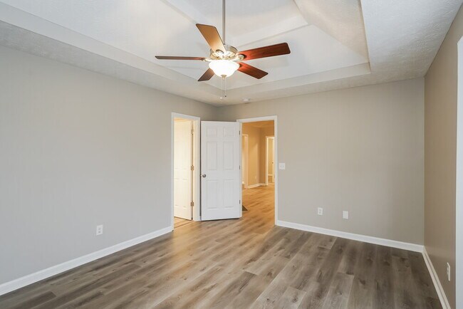 Building Photo - 925 Pebble Beach Cir