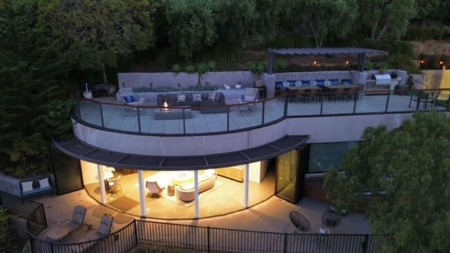 Building Photo - Luxurious Sausalito Breathtaking View Masterpiece! 4BR/3.5BA Home + 1BR/1BA Guest House! Parking!...