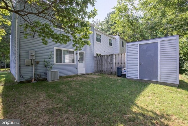 Building Photo - 8334 Windfall Rd