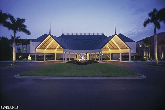Building Photo - 4856 Crayton Rd