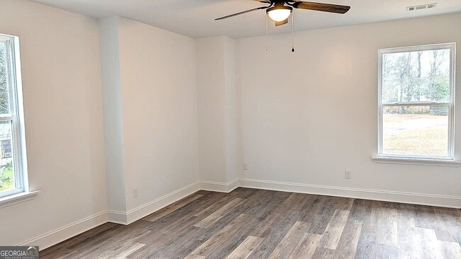 Building Photo - 4088 Atlantic Ave