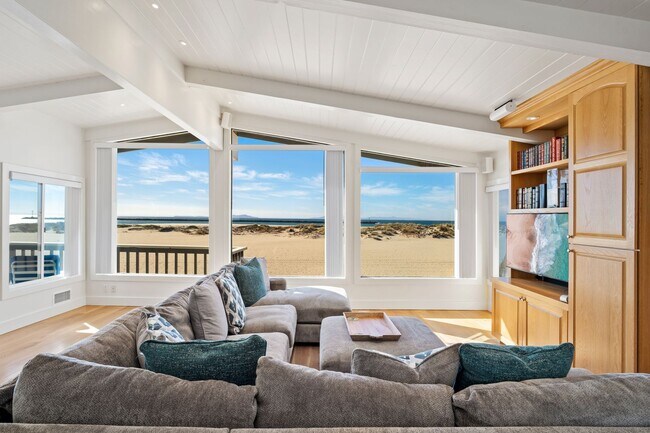 Building Photo - 3321O- Deja Blue | FURNISHED