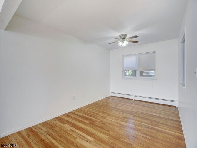 Building Photo - 2467 NJ-10