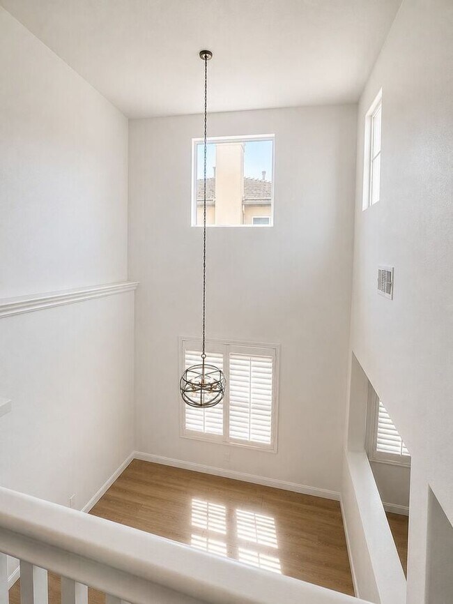 Building Photo - Nestled in the Natural Beauty of Plum Canyon, This Beautiful Home Offers the Perfect Blend of Tra...