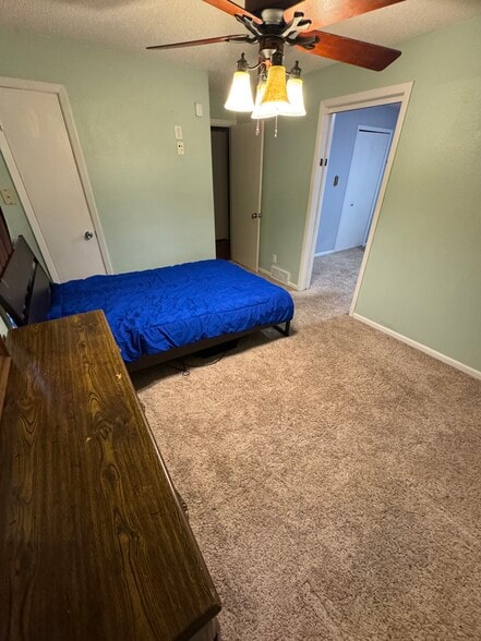 Bedroom 3 / Office - 1542 3rd Ave