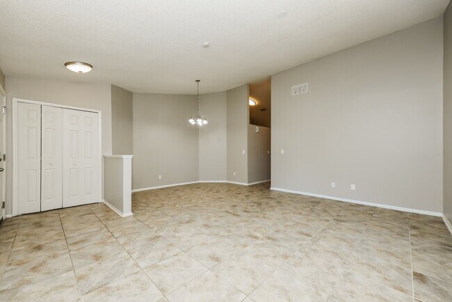 Building Photo - 213 Belfort Pl