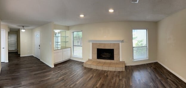 Building Photo - 5040 Thunder Rd