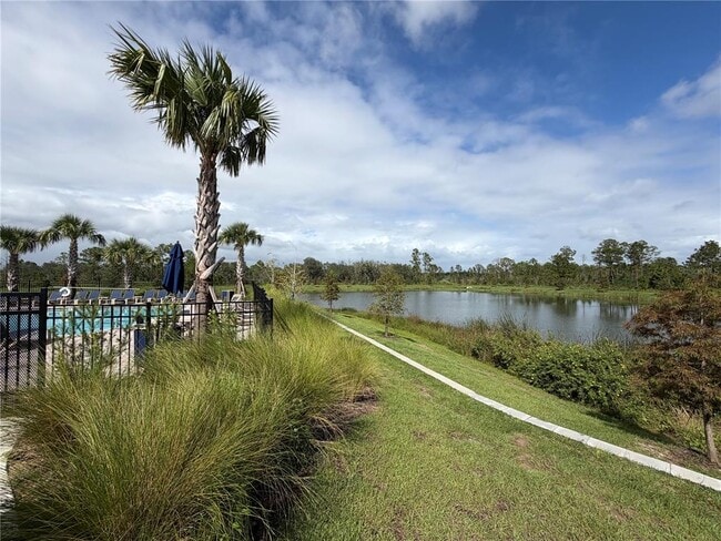 Building Photo - 125 Nine Iron Dr