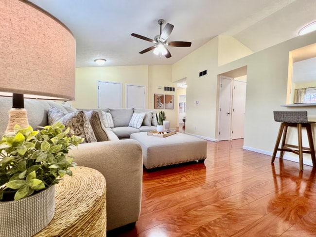 Building Photo - Comfy Ranch Home in West Chester