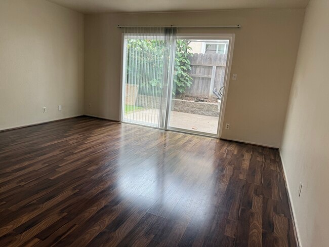 Building Photo - 34770 Perry Rd