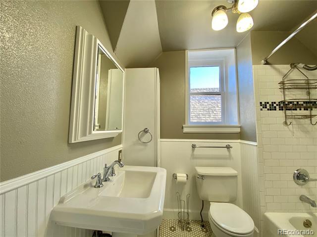 Building Photo - 3475 W 31st Ave