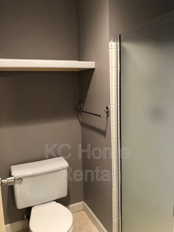 Building Photo - 8506 W 108th Pl