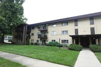 Building Photo - 1206 E Fairview St