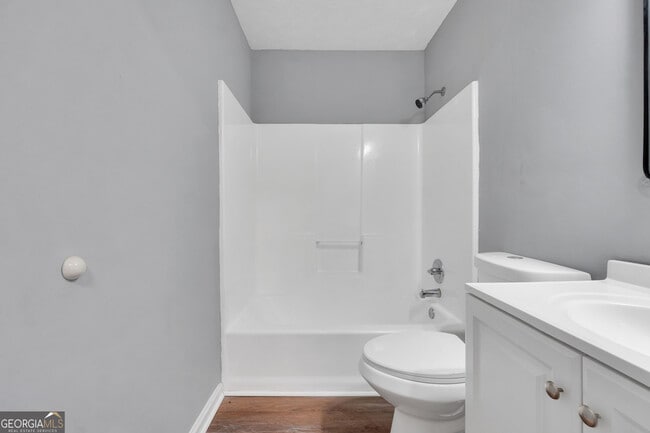 Building Photo - 9202 Fairway Ct