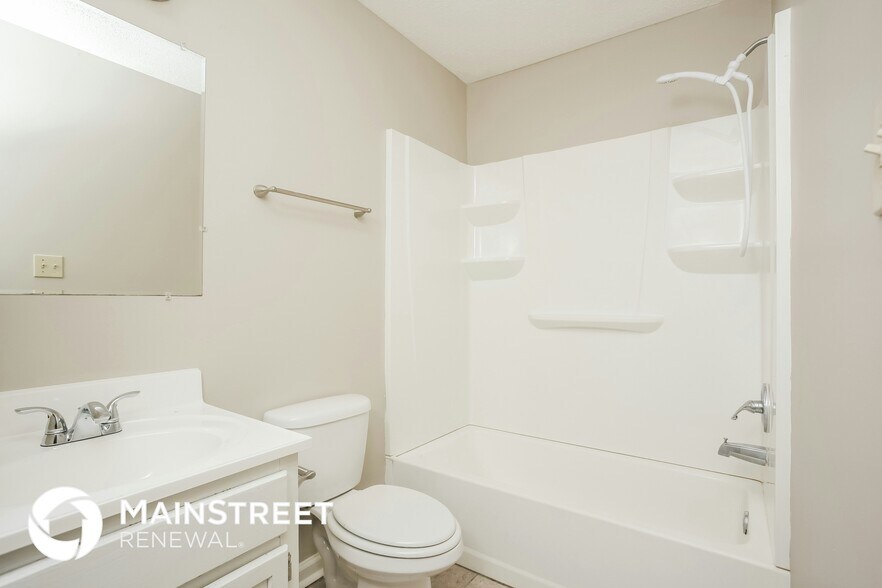 Building Photo - 7387 Lee Ann Dr