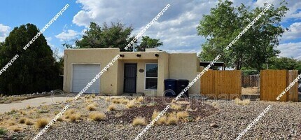 Building Photo - 13341 Camino Del Norte NE