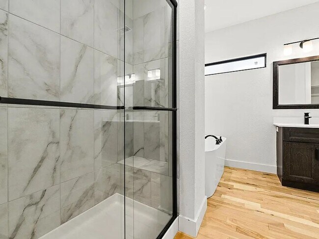 Building Photo - Lot 174