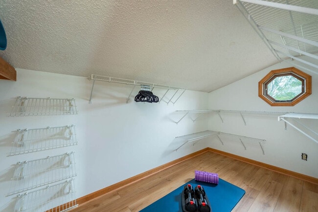 Building Photo - 36 Randall Dr