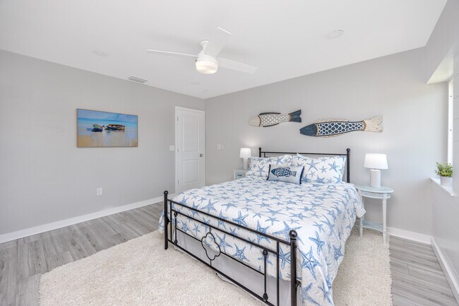 Building Photo - 1451 Gulf Blvd