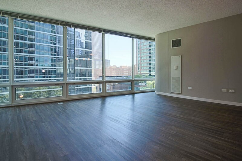 Building Photo - 350 E Ohio St
