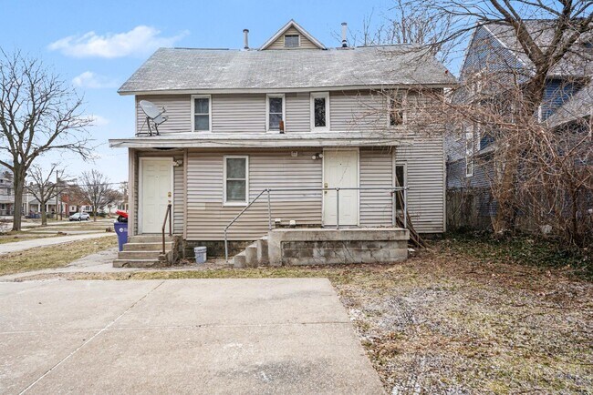 Building Photo - 49 National Ave NW