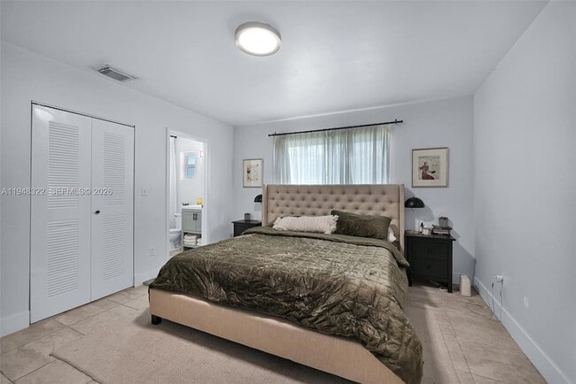 Building Photo - 8780 SW 200th Terrace