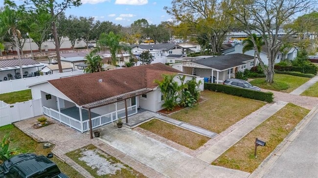 Building Photo - 15204 Monet Dr