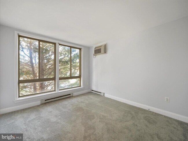 Building Photo - 501 Prospect Blvd