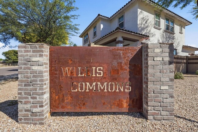 Building Photo - 1521 S Senate St