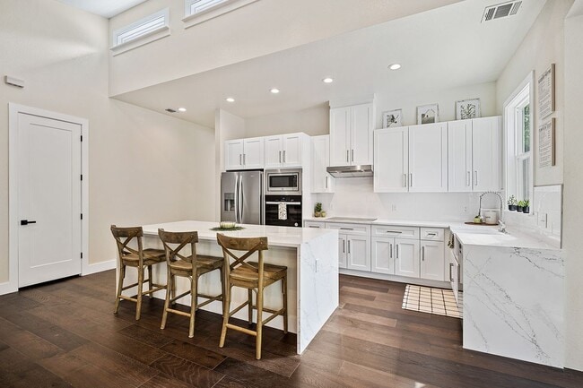 Building Photo - 21107 Panhandle Cove