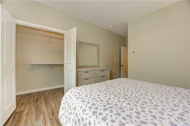 Building Photo - 1215 Cushenberry Ln