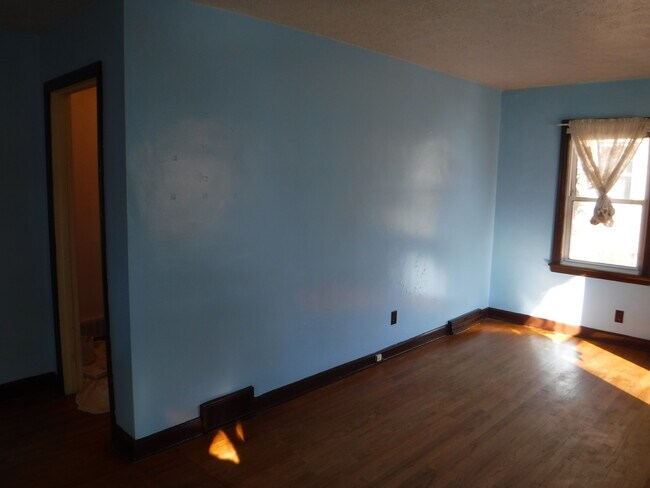 Building Photo - 1545 Atlantic St NE