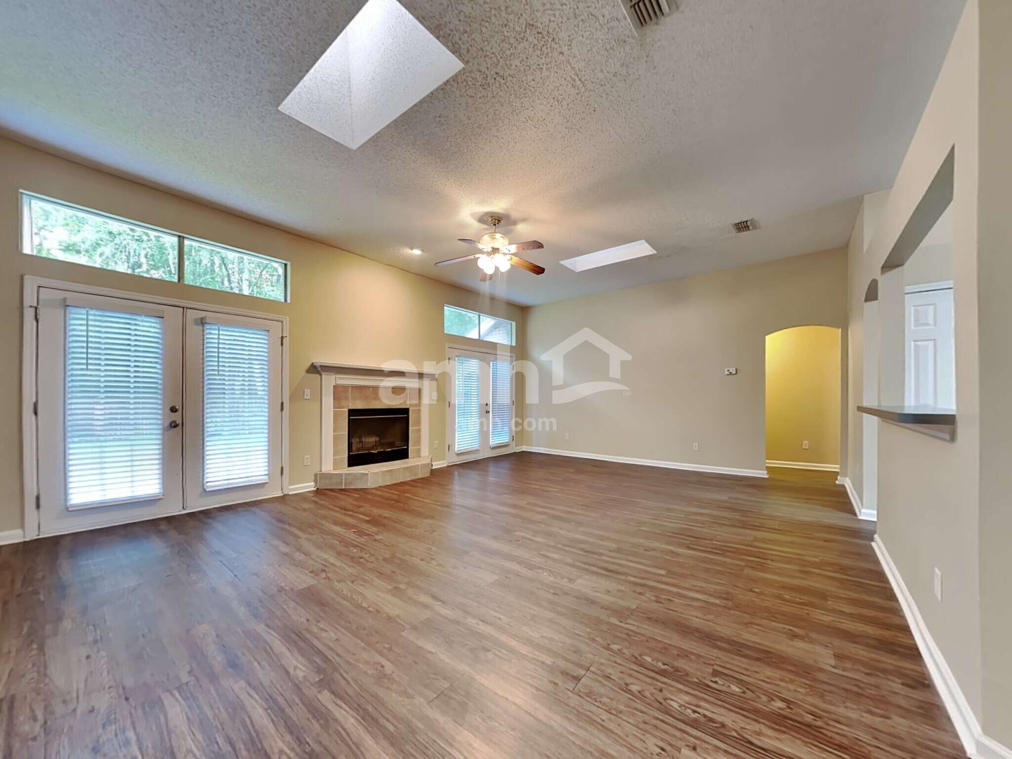 Building Photo - 334 Turtle Dove Dr
