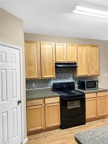 Building Photo - 7221 Lindentree Ln