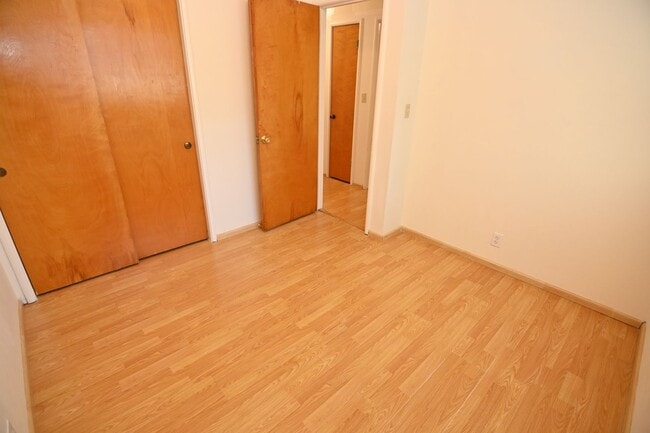 Building Photo - Central Santa Clara Location, 3/2 with AC