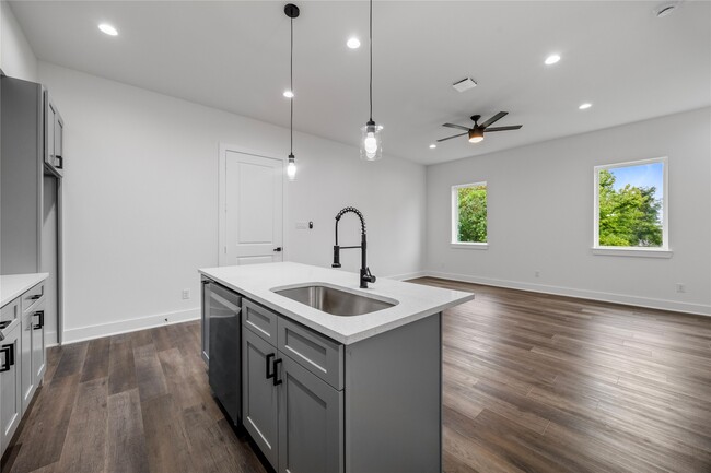 Building Photo - 6812 Tuskegee St