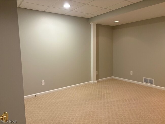 Building Photo - 4708 Quincy Dr